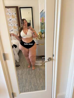 Thicc Kandy nude 4
