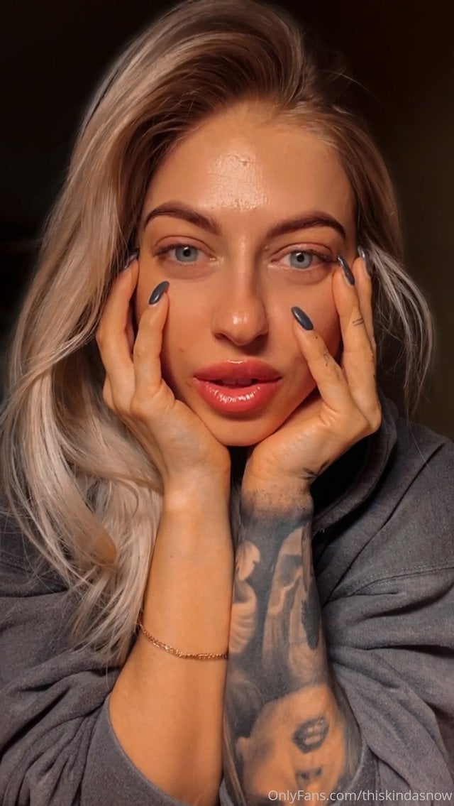 Thiskindasnow nude 7
