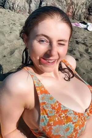 Thomasin McKenzie nude 10