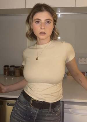 Thomasin McKenzie nude 12