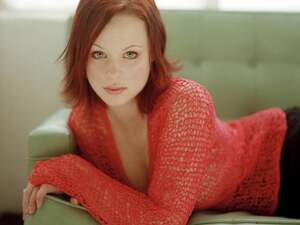 Thora Birch nude 12