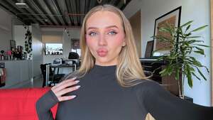 Thorri nude 7
