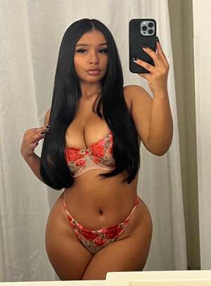 Thumbalina nude 3