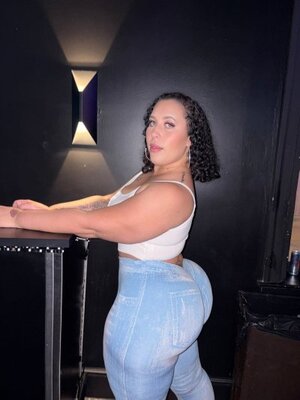 Thunda Denise nude 3
