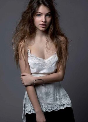 Thylane Blondeau nude 4