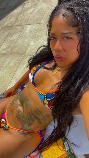 TiaCorine nude 10