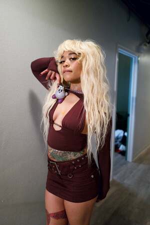 TiaCorine nude 2
