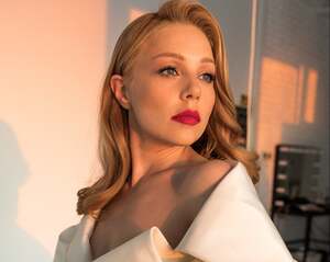 Tina Karol nude 12