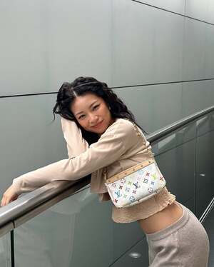 Tingting Lai nude 12