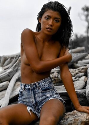 Tita Rosita nude 8
