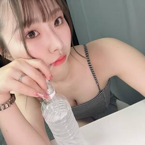 Toa Kiyomiya nude 8