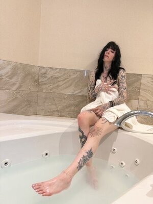 Tokyo Diamond nude 4