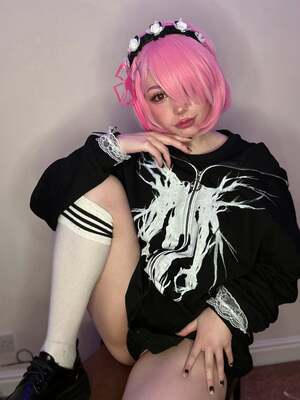 Toothless Teddie nude 4