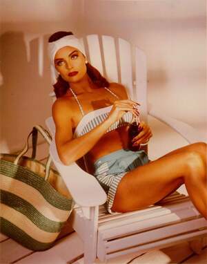 Tracy Scoggins nude 9