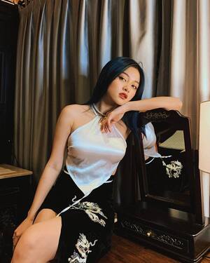 Tran Doan Bao Ngoc nude 8