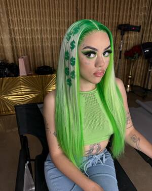TrapBunnie nude 8