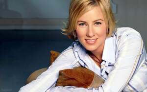 Traylor Howard nude 6
