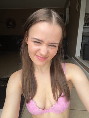 Trinity Olsen nude 5