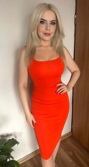 Trinkel Bay nude 3