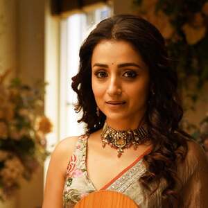 Trisha Krishnan nude 6