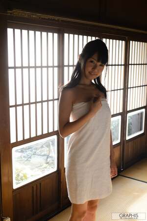 Tsubomi nude 2