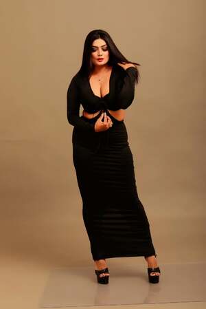 Twinkle Kapoor nude 2