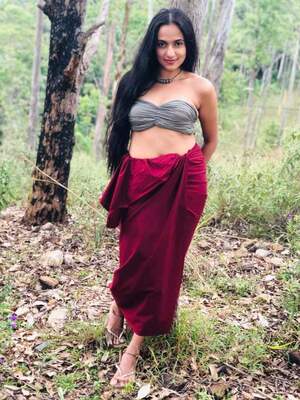 Udari Warnakulasooriya nude 1