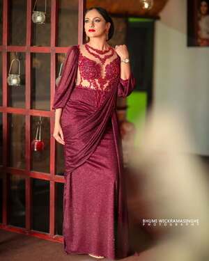 Udari Warnakulasooriya nude 2