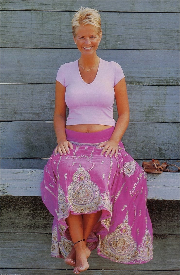 Ulrika Jonsson nude 9
