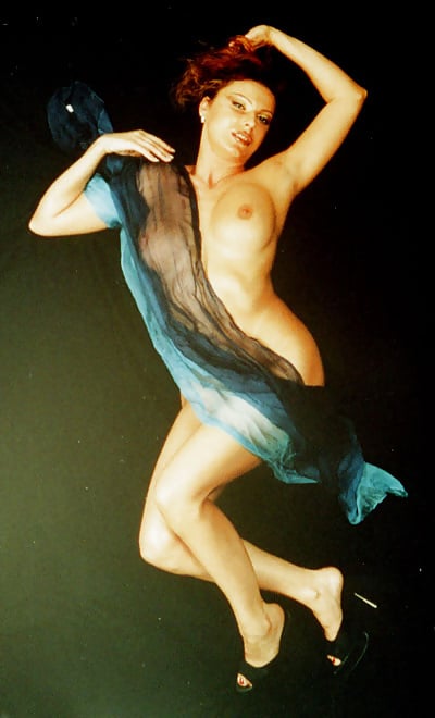 Ursula Cavalcanti nude 8