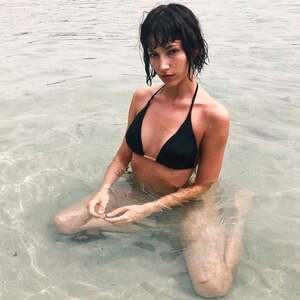 Ursula Corbero nude 6
