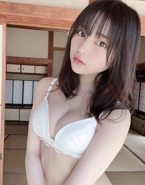 Usa Hiiragi nude 7