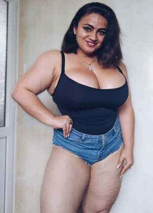 Vale Blagoeva nude 3