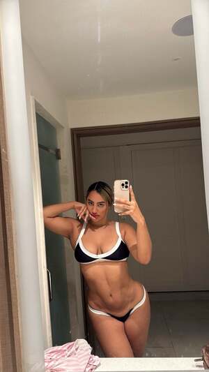 Valentina Rosero nude 5
