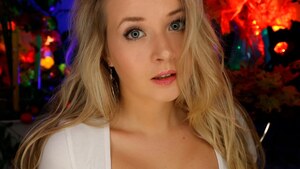 Valeriya ASMR nude 8