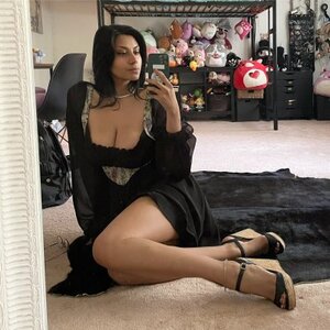 Vanessa Vixen nude 10