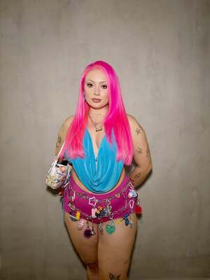 Vanillamace nude 4
