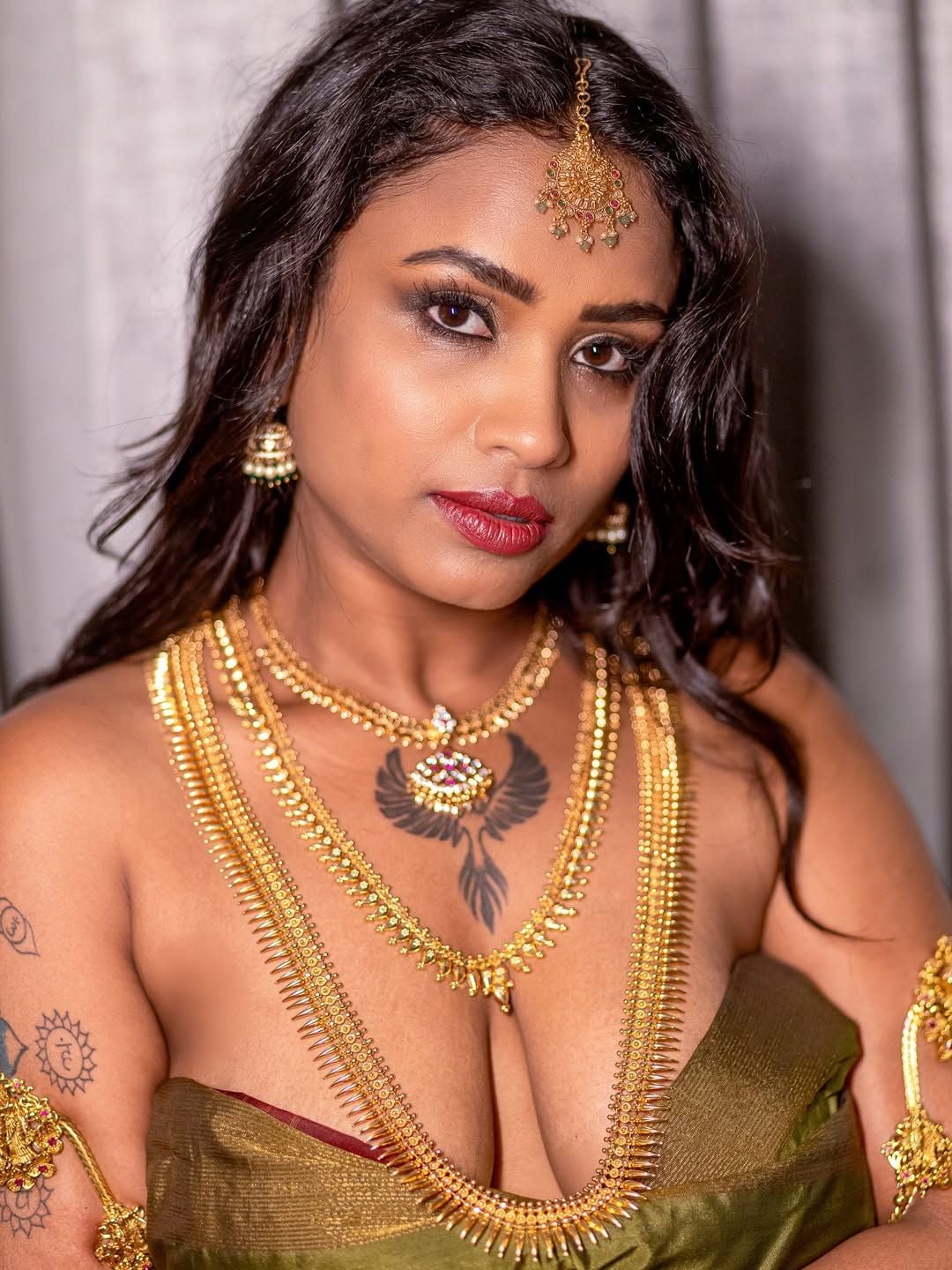 Veenathara nude 8