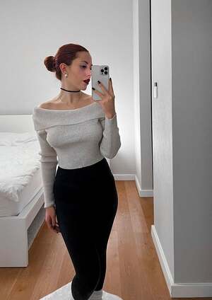Venera Sy nude 1