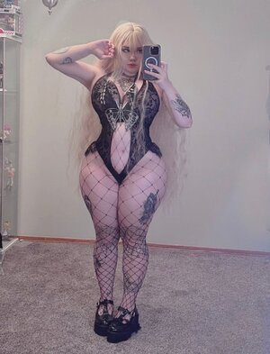Venomous Dolly nude 7