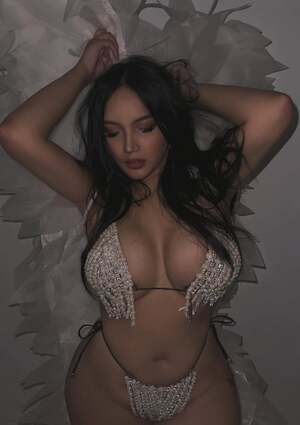 Venus Curtis Smith nude 10