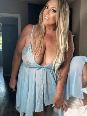 Venus Rising nude 2