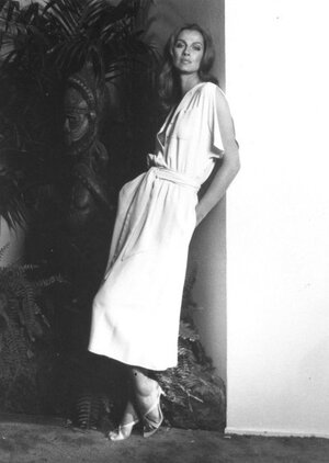 Veronica Hamel nude 3