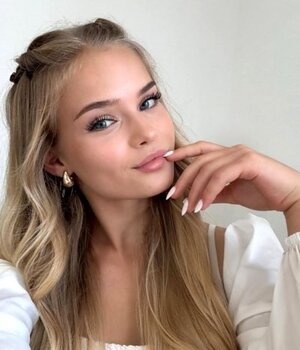 Veronika Miller nude 9