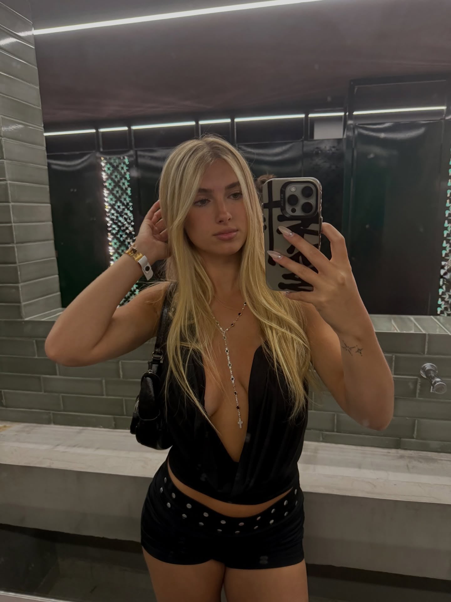 Victoria Albino nude 12