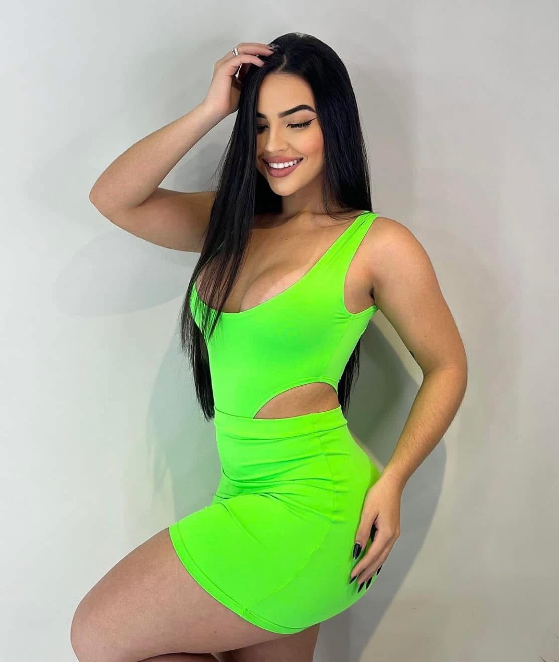 Victoria Azevedo nude 12