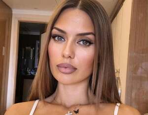 Victoria Bonya nude 8