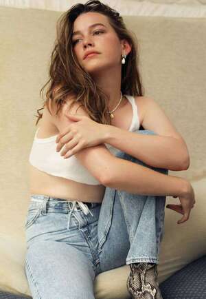 Victoria Pedretti nude 4