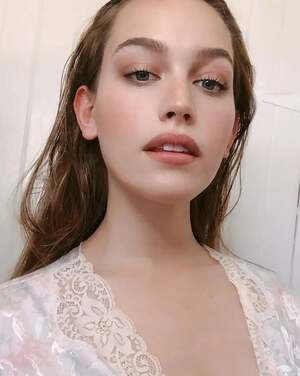 Victoria Pedretti nude 5