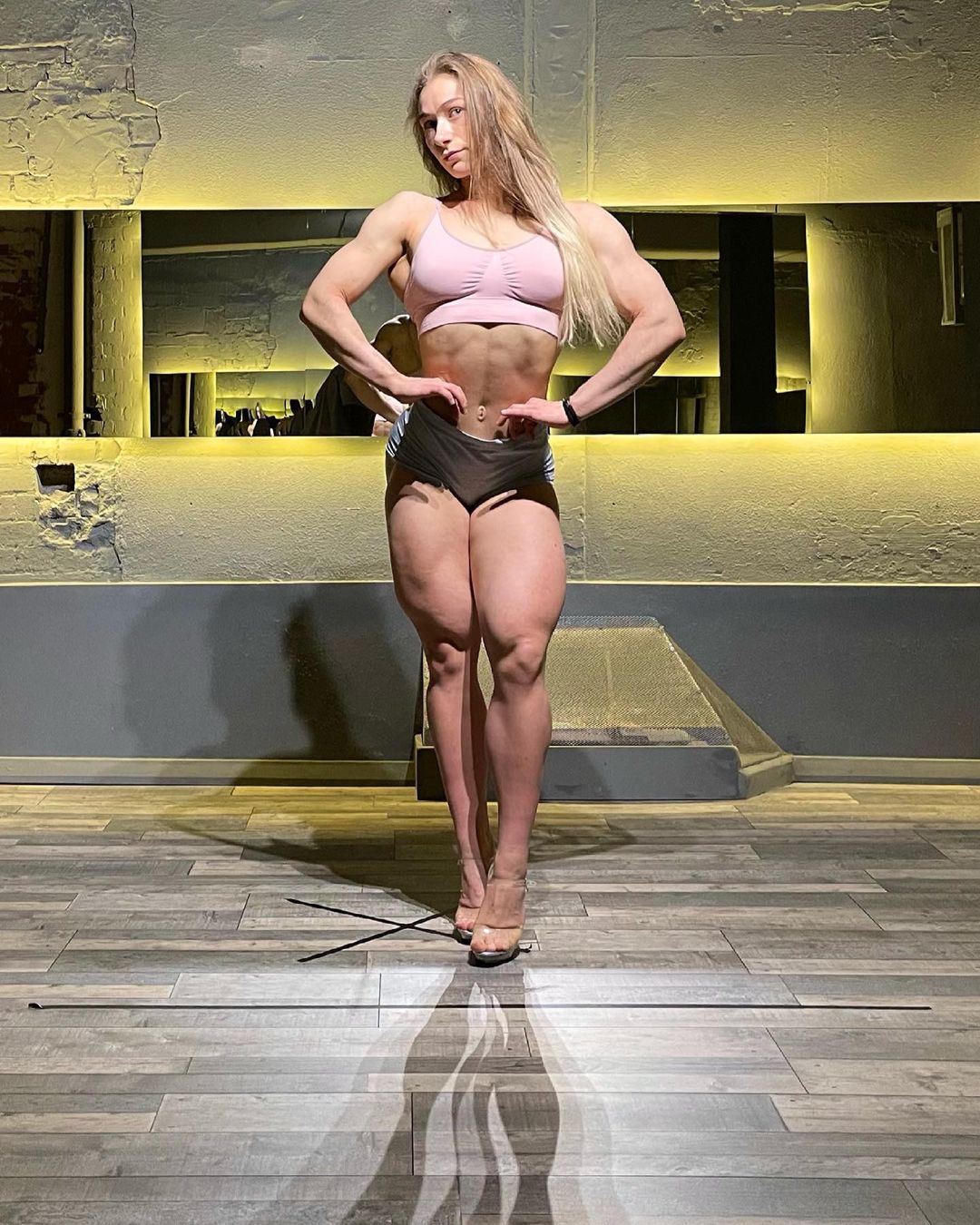 Victoria Vzvodnaya
